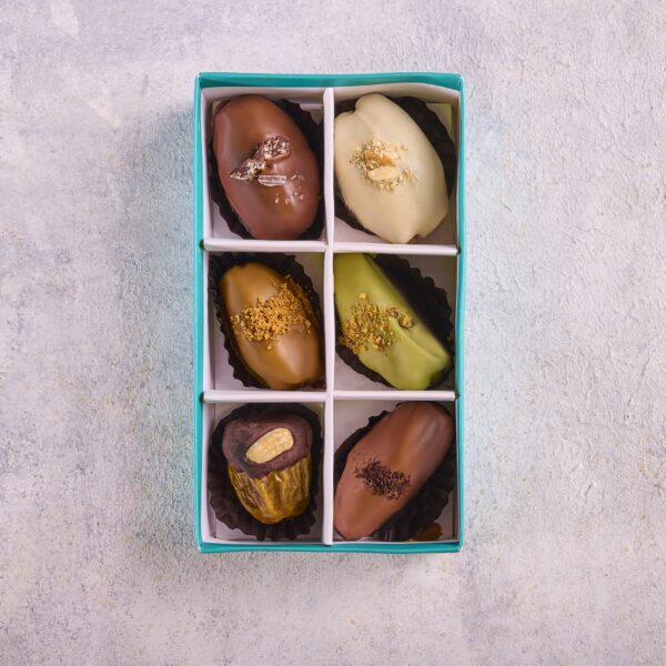 Customized assorted dates (6 pieces) - Image 2